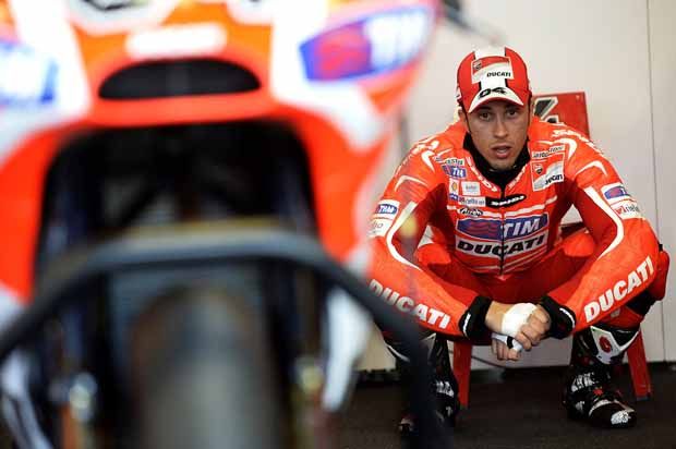 Rutin Naik Podium, Dovi...
