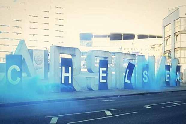 Markas Arsenal Dibom...