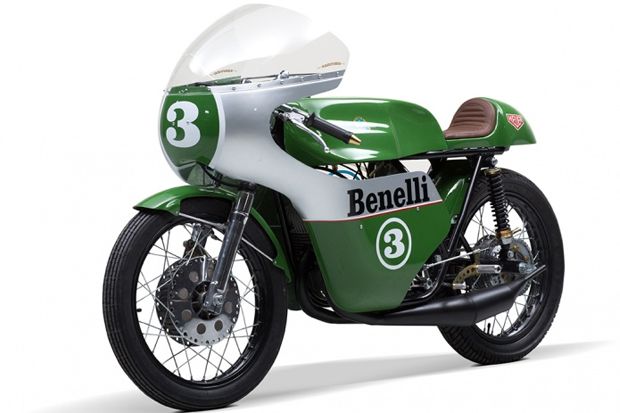 Replika Benelli 250...