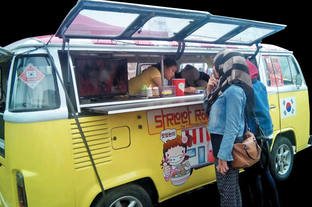 Enak Makanannya, Seru...