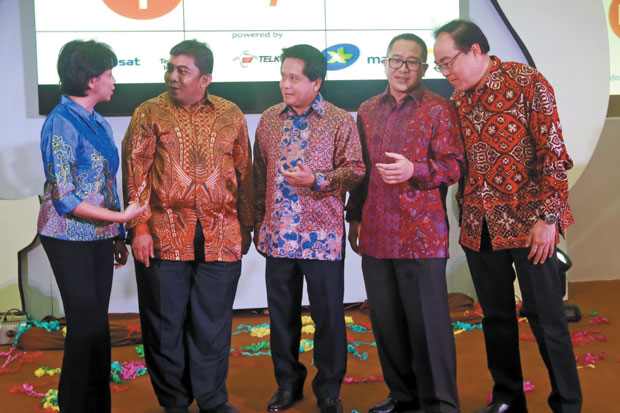 Bank Mandiri Gandeng...
