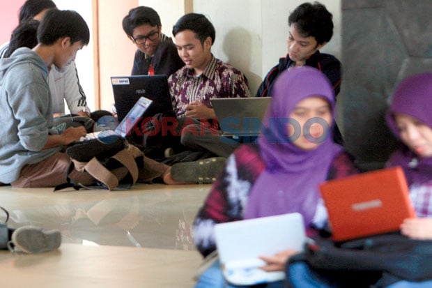10 Universitas Terbaik...
