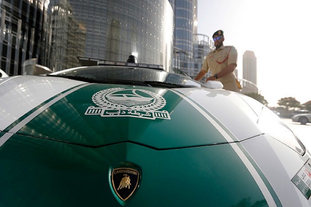 Nyata, Polisi Dubai...
