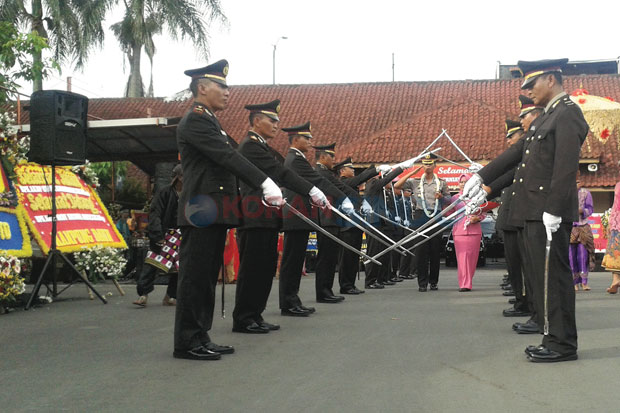 Dedy Jabat Kapolresta...