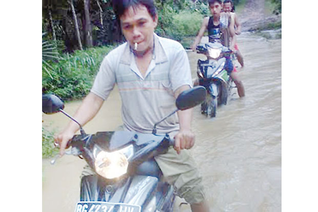 Sungai Kalirejo Meluap,...