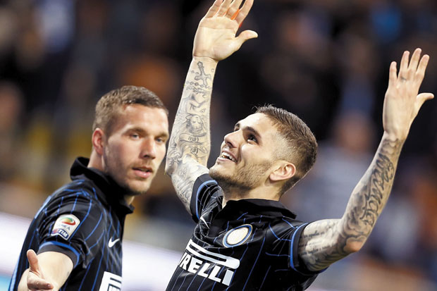I Nerazzurri Tinggikan...