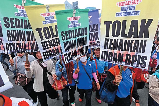 Demo Hari Buruh, Jalan...