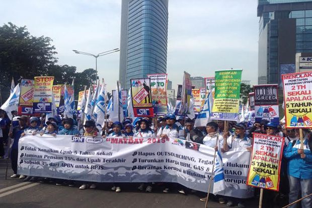 Gelombang Buruh Asal...