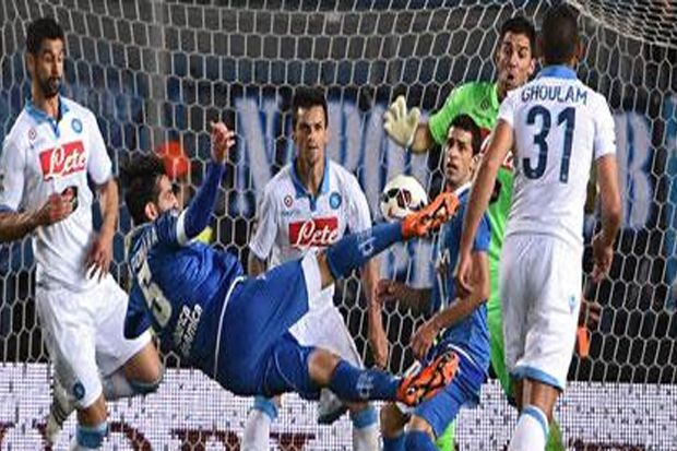 Kekalahan Napoli Diwarnai...