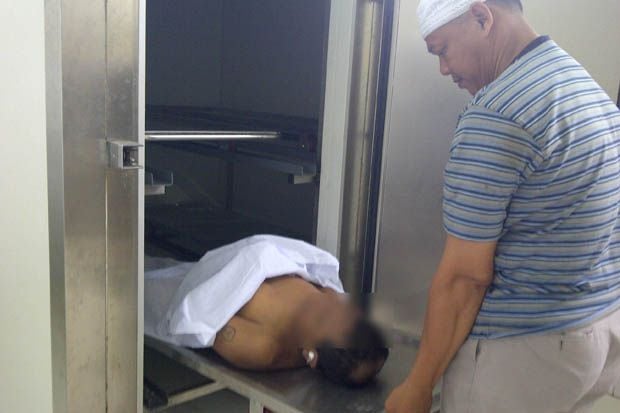 Tabrakan dengan Pikap,...