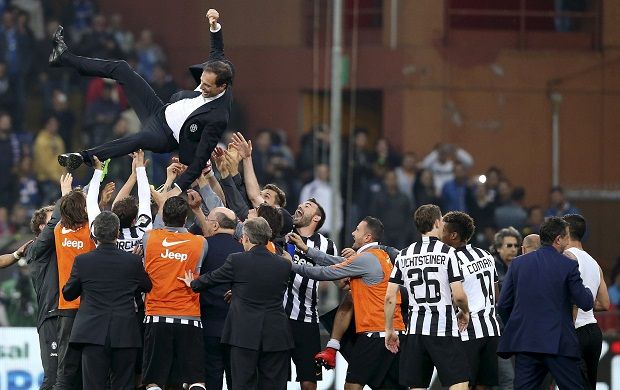 Juventus Pastikan Gelar...