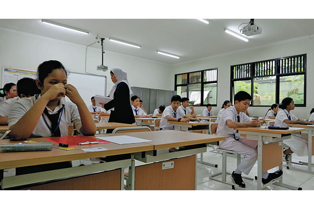 Soal Ujian Nasional...