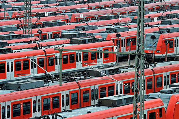 Masinis Deutsche Bahn...