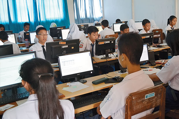 Komputer Terbatas, Terpaksa...