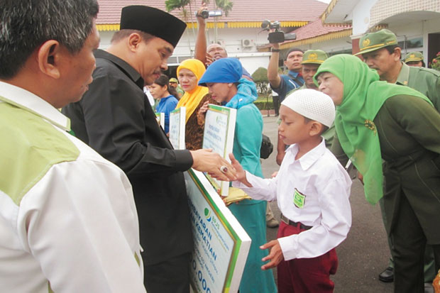 PNS Diingatkan Mau Membantu...
