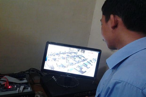 Pantau UN di SMP 1 Wates...