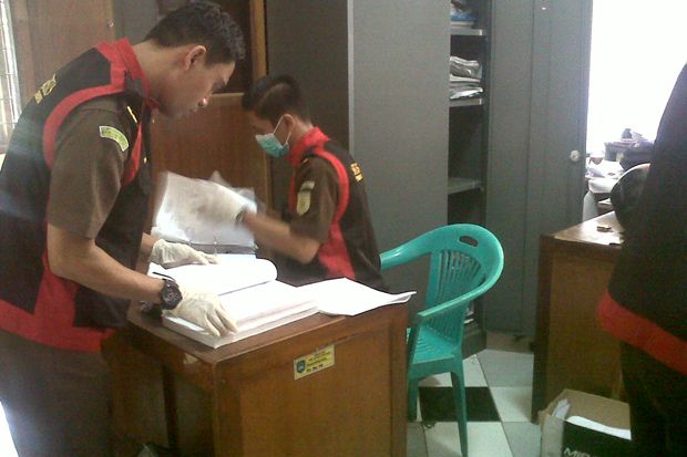 Kejari Subang Geledah...