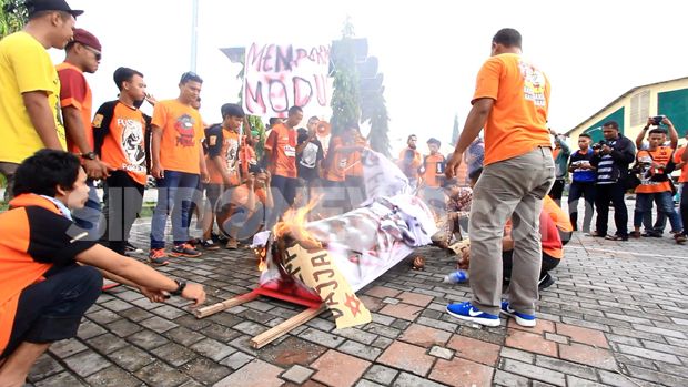 Kelompok Suporter Kalimantan...