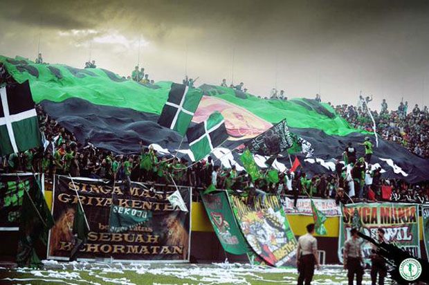 Suporter SFC Turun ke...