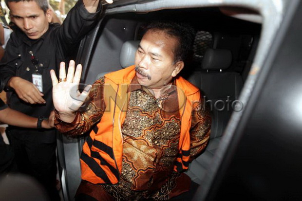 Orangtua Meninggal,...