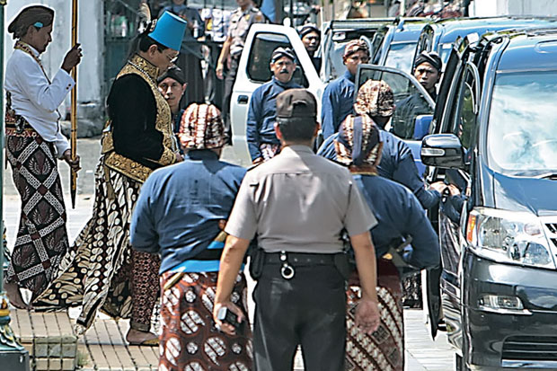 Putri Sultan Ganti Nama,...