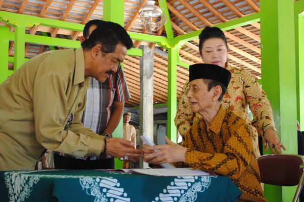 Putri Keraton Surakarta...