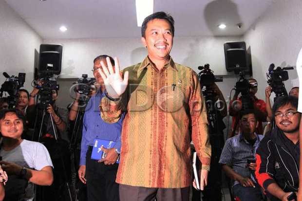 Tim Transisi Batal Diumumkan,...