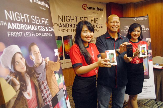 Smartfren Luncurkan...