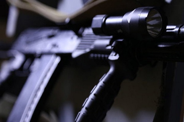 Inilah AK-74 M Senapan...