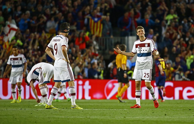 Pemain Bayern Lesu Darah...