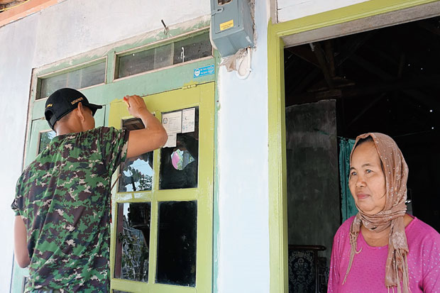 Galakkan Gotong Royong,...