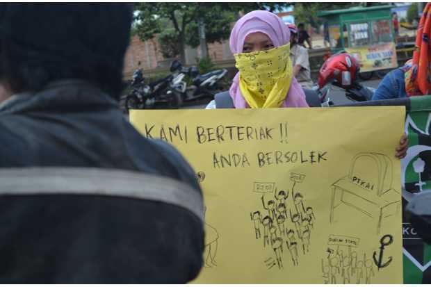 Ikut Orasi Kritik Wali...