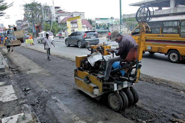 Hanya 39% Jalan Provinsi...