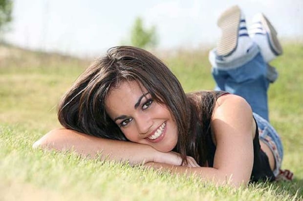 Pesan Romantis Alvarez...