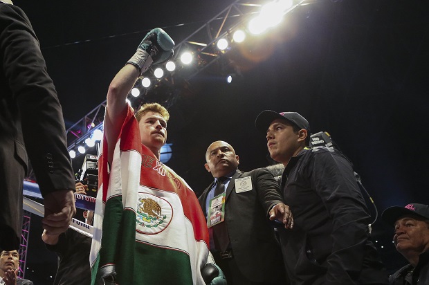 Cuma 3 Ronde, Canelo...