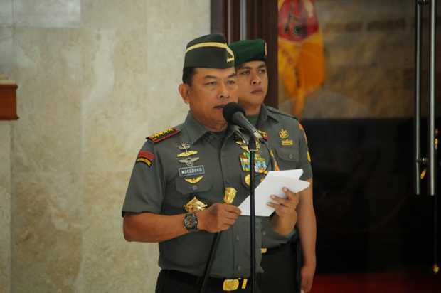 Panglima TNI Larang...