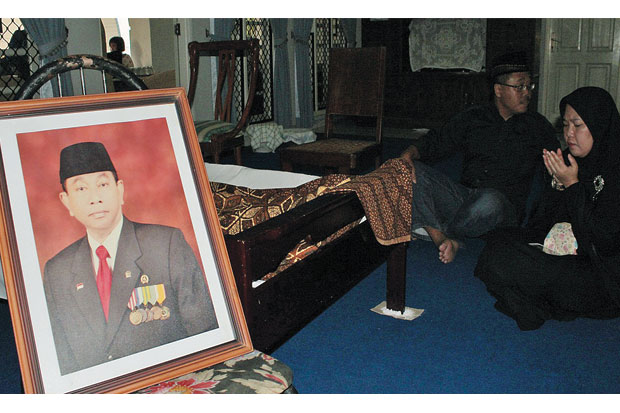 Mbah Mangoen Dikenal...
