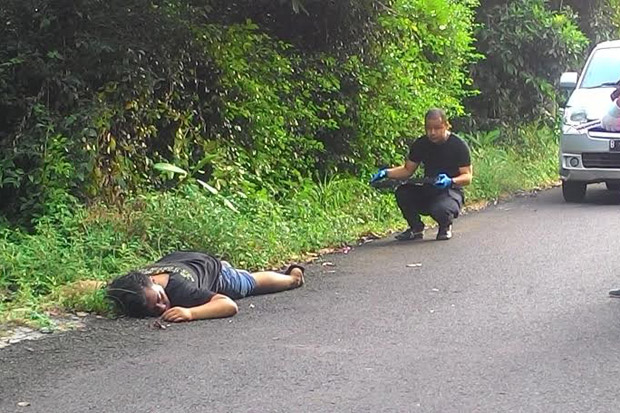 Dul Ditembak karena...