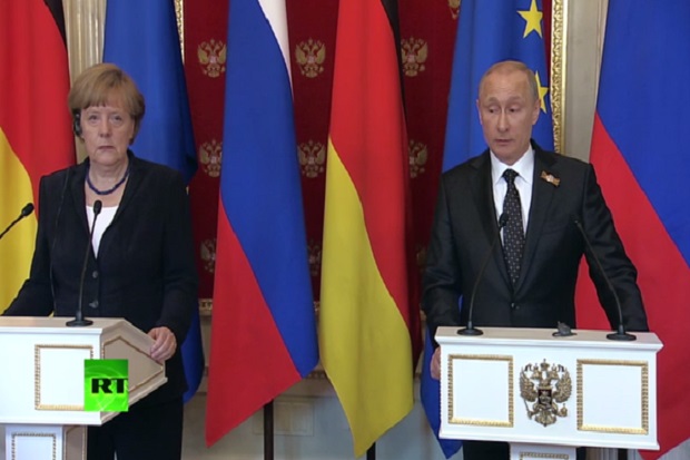Putin Sebut Penyelesaian...