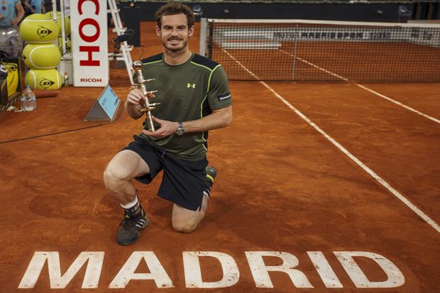 Andy Murray, Raja Tanah...