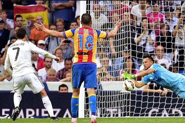 Alves, Sosok Spesialis...