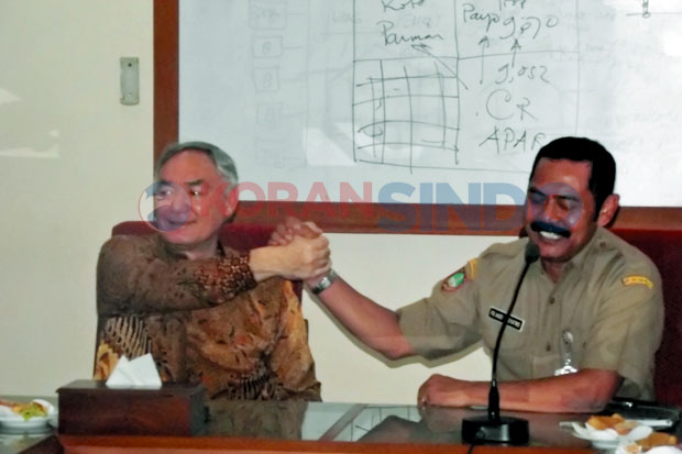 2 Negara Jajaki Kerja...