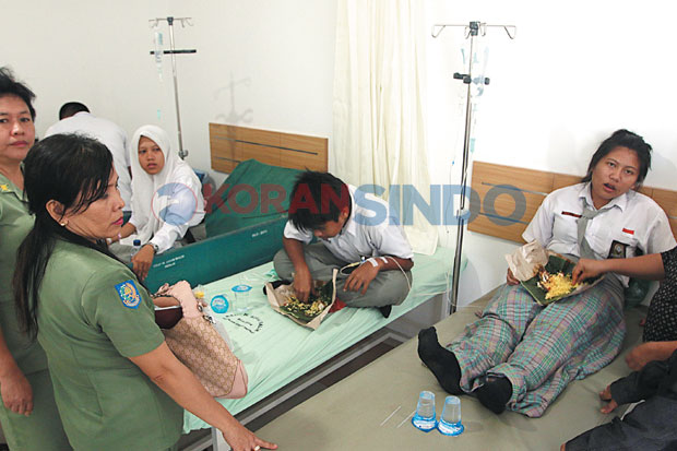 Puluhan Siswa Keracunan...