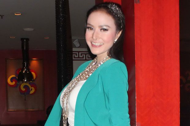 Ini Kata Cynthiara Alona...