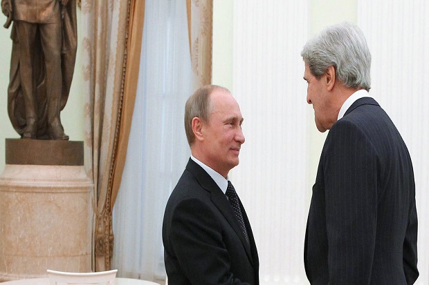 Tiba di Sochi, Kerry...
