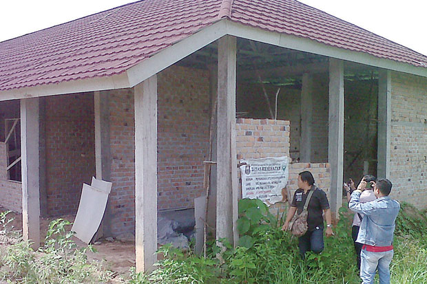 Proyek UPTD Puskesmas...