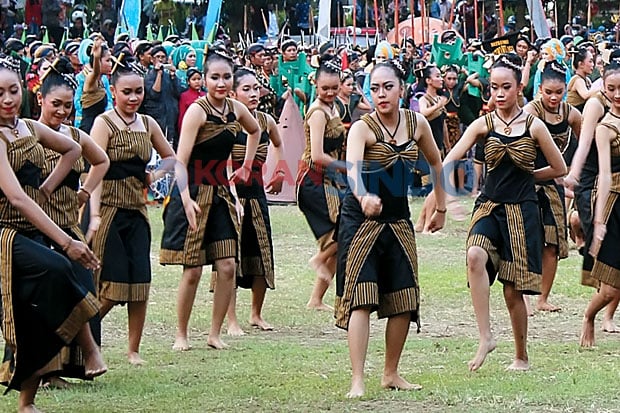 Nuansa Jawa Warnai HUT...