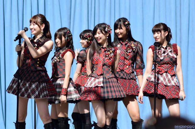AKB48 Sukses Memukau...