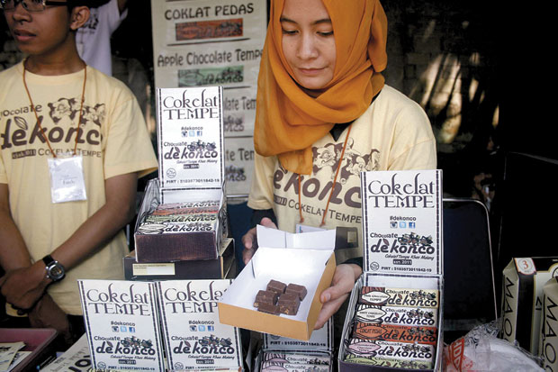 Menikmati Sensasi Cokelat...