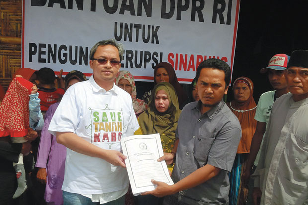 DPR Bantu Korban Bencana...